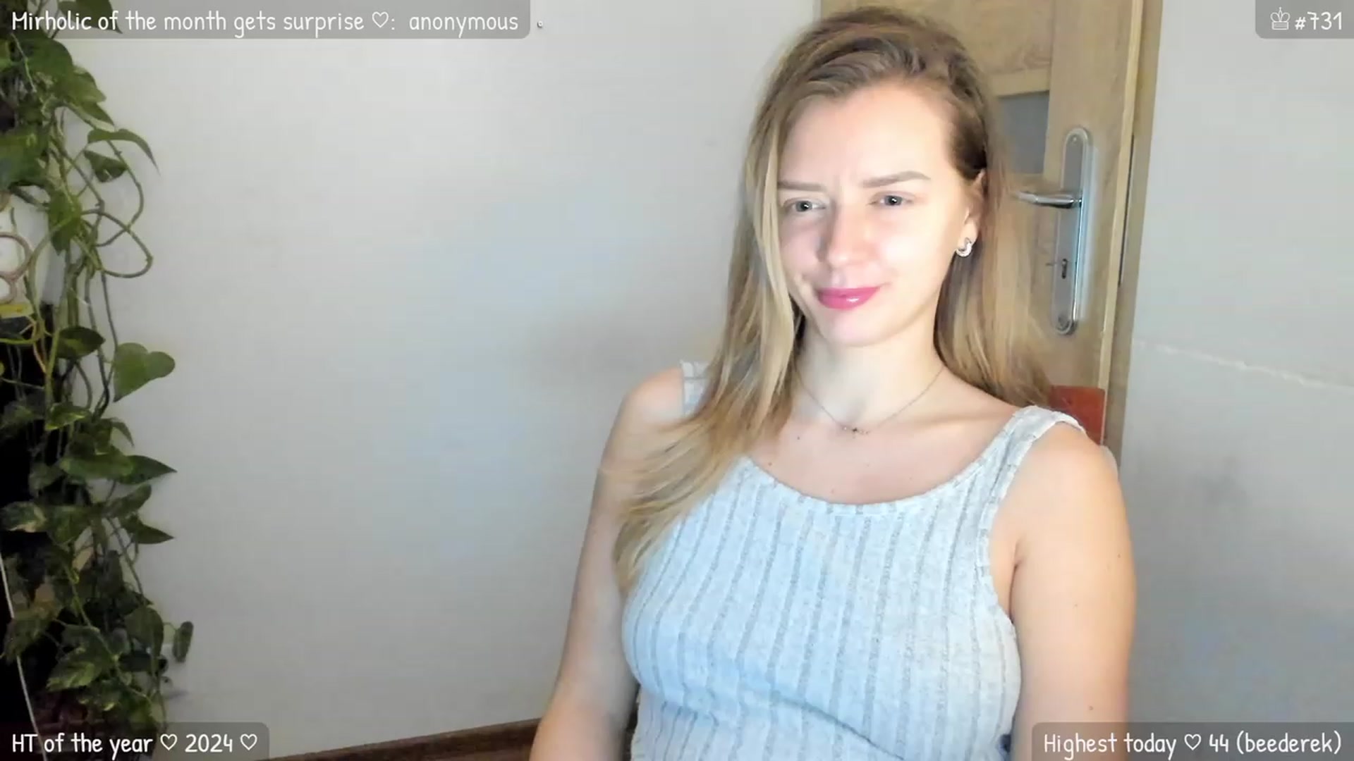 Gallery image thumbnail from MirBee's myfreecams stream on, 01/08/2024, 24:19 image 10 of 20