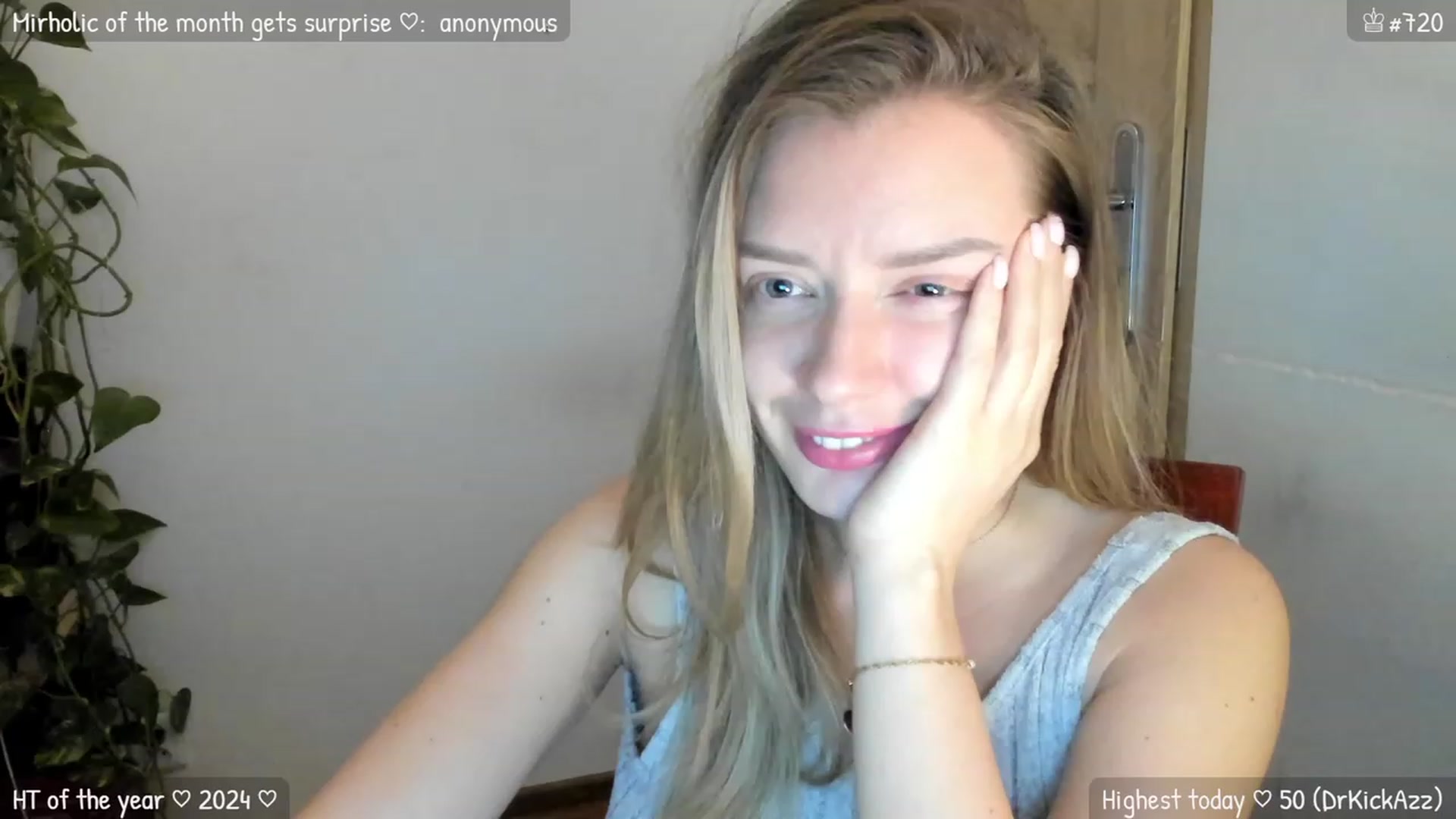 Gallery image thumbnail from MirBee's myfreecams stream on, 01/08/2024, 01:42 image 1 of 20