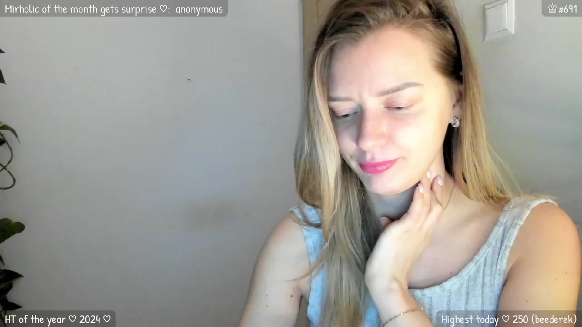 Gallery image thumbnail from MirBee's myfreecams stream on, 01/08/2024, 01:42 image 17 of 20