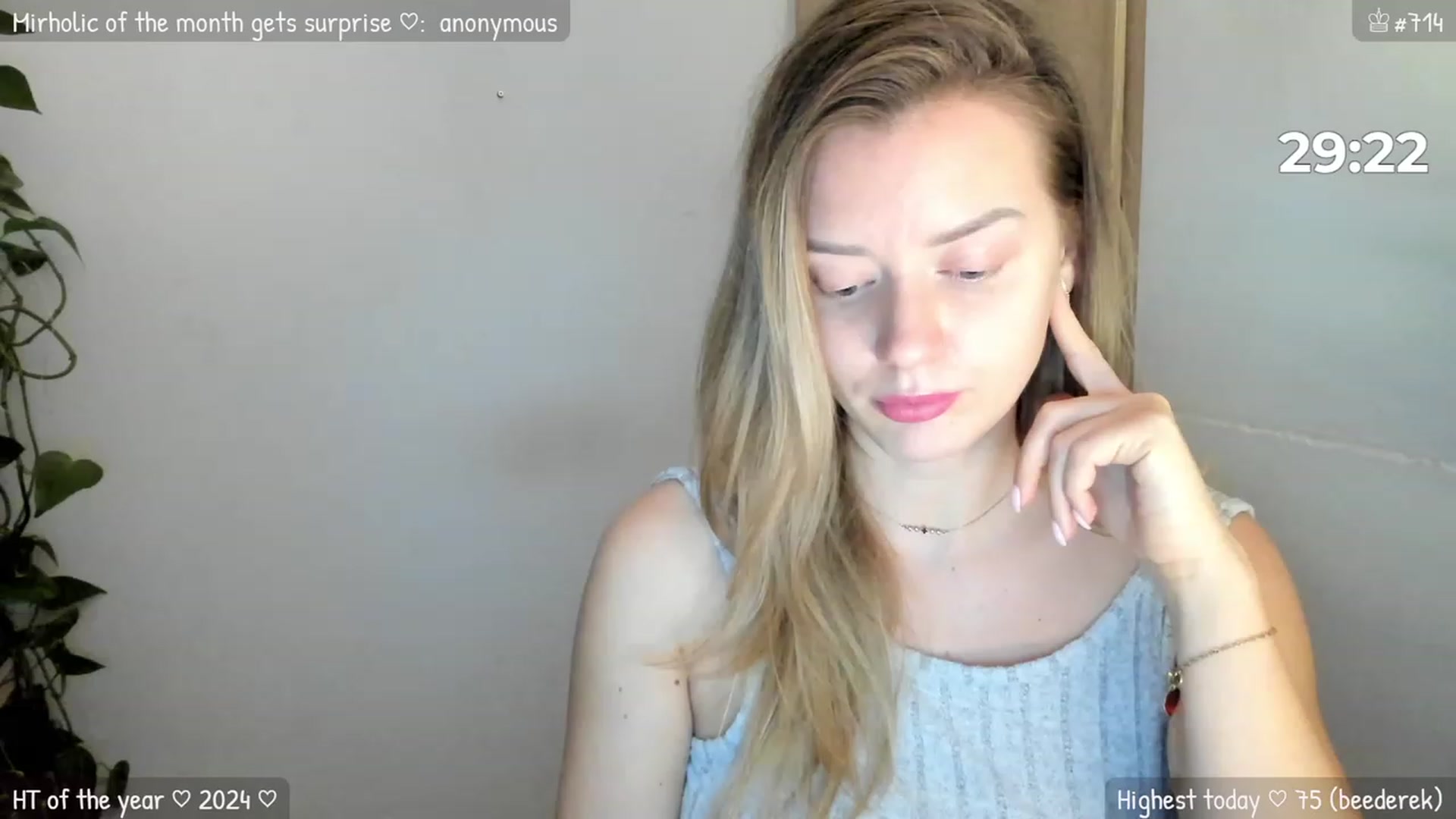 Gallery image thumbnail from MirBee's myfreecams stream on, 01/08/2024, 01:42 image 5 of 20