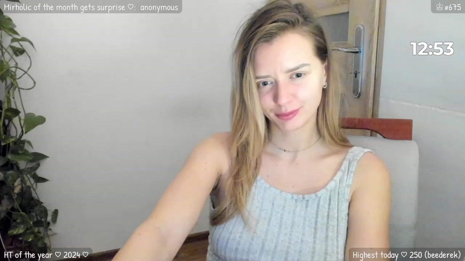 Gallery image thumbnail from MirBee's myfreecams stream on, 01/08/2024, 02:32 image 15 of 20