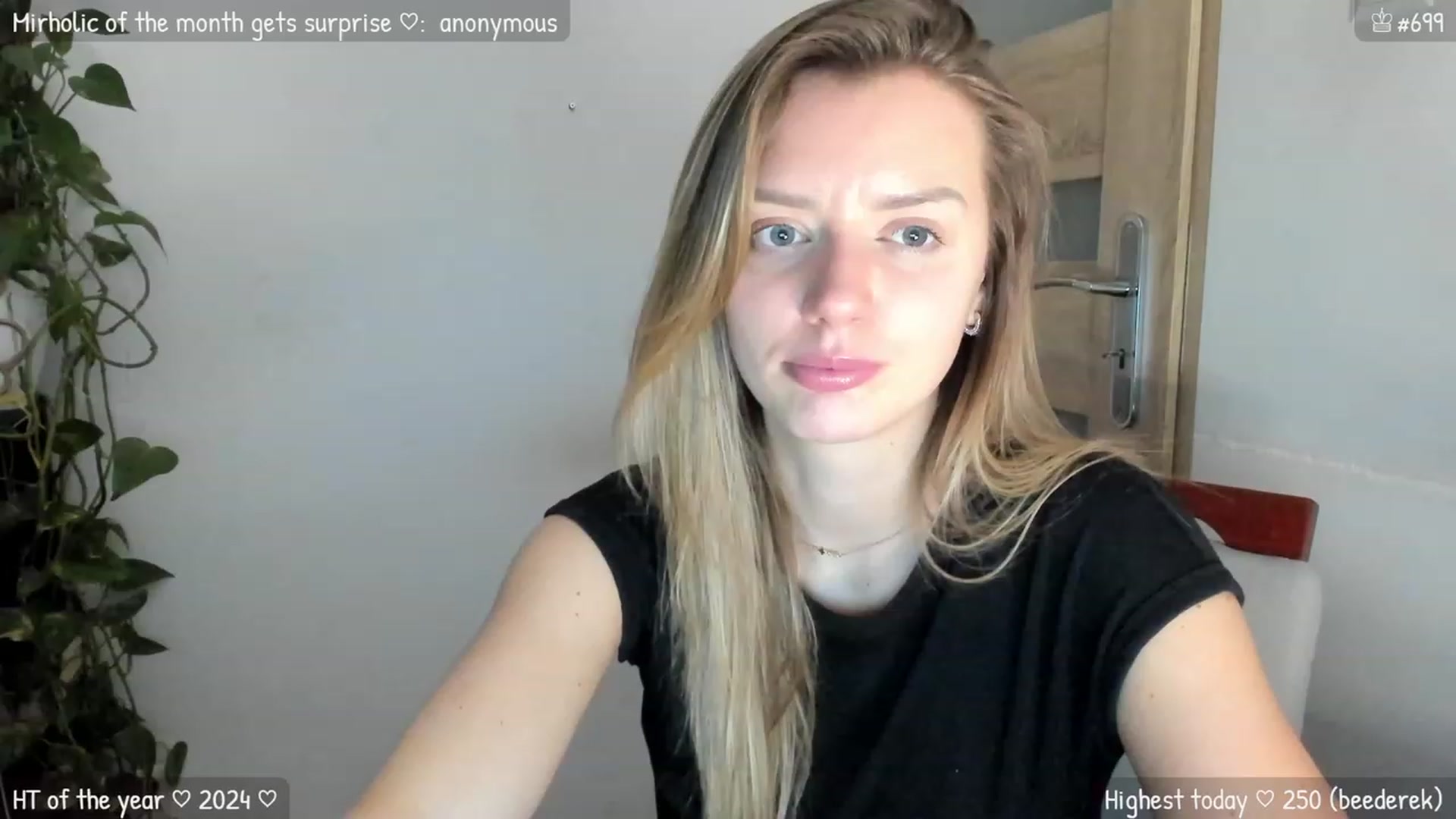 Gallery image thumbnail from MirBee's myfreecams stream on, 01/09/2024, 01:04 image 7 of 20
