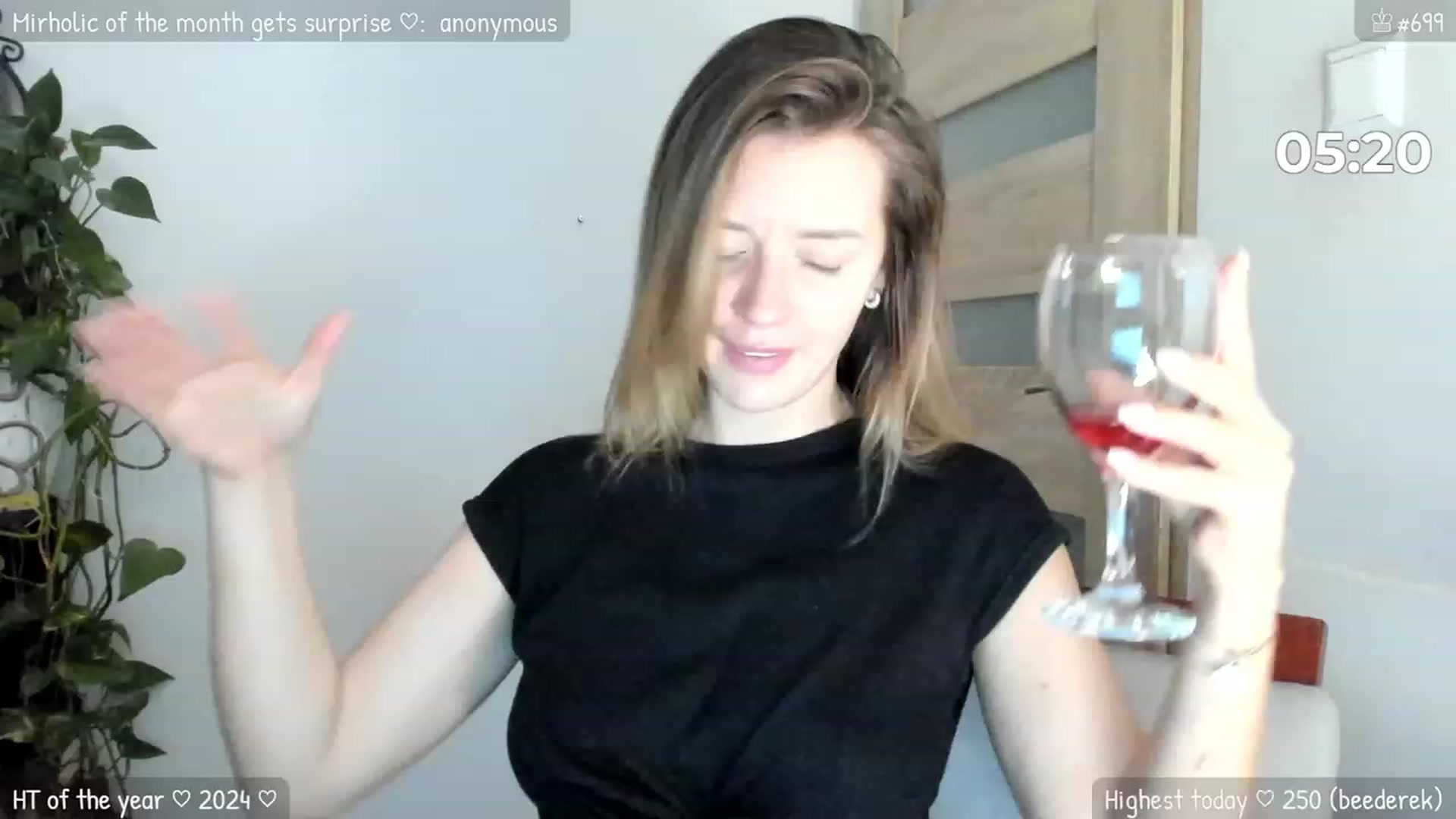 Gallery image thumbnail from MirBee's myfreecams stream on, 01/09/2024, 01:04 image 14 of 20