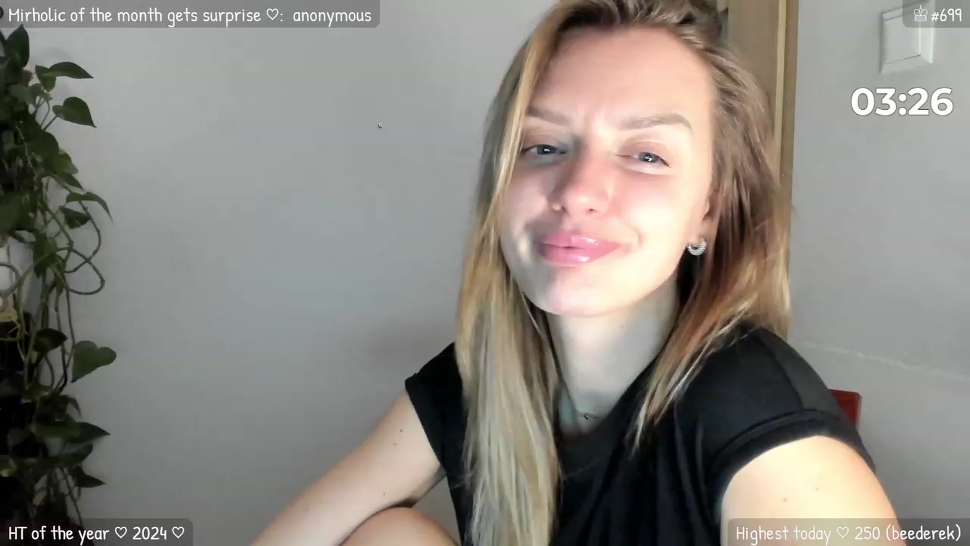 Gallery image thumbnail from MirBee's myfreecams stream on, 01/09/2024, 01:04 image 16 of 20