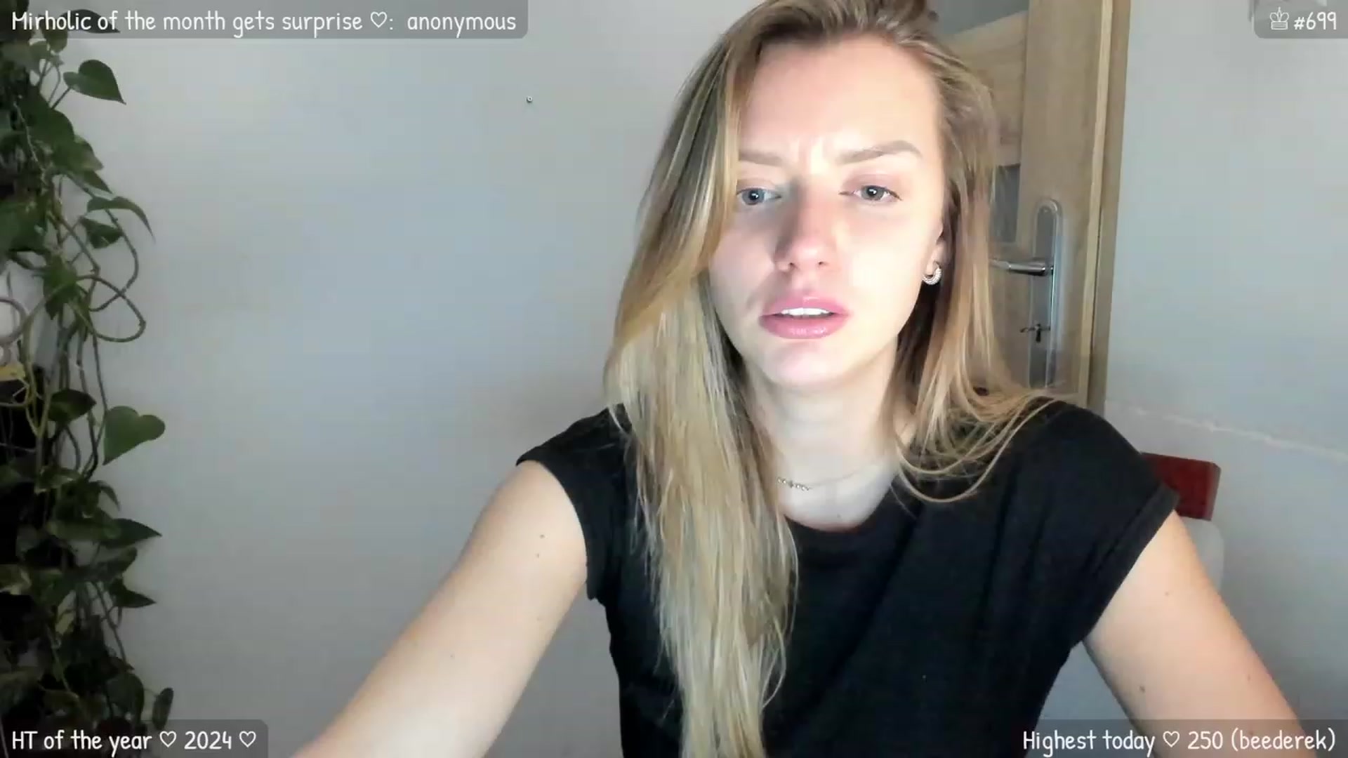 Gallery image thumbnail from MirBee's myfreecams stream on, 01/09/2024, 01:04 image 6 of 20
