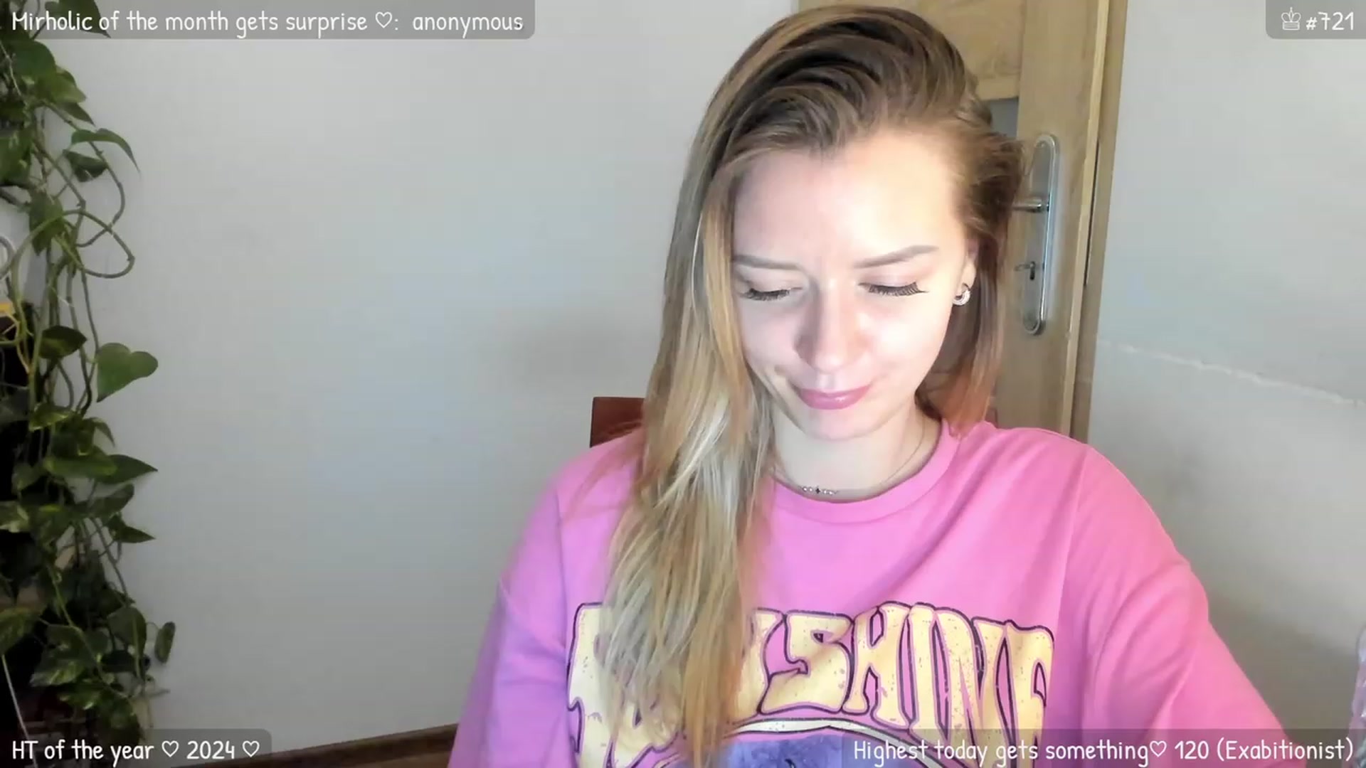 Gallery image thumbnail from MirBee's myfreecams stream on, 01/11/2024, 24:55 image 17 of 20