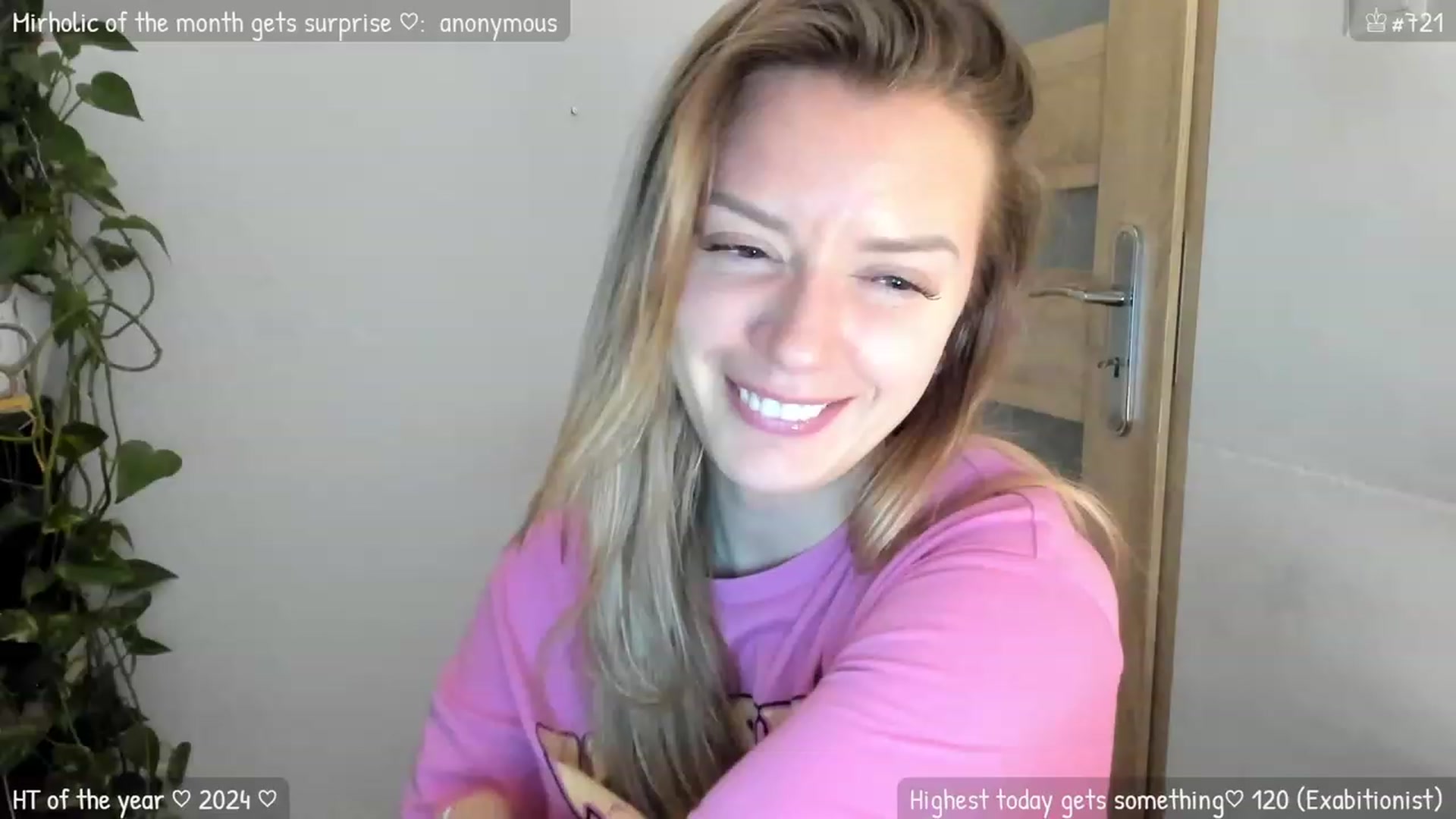 Gallery image thumbnail from MirBee's myfreecams stream on, 01/11/2024, 24:55 image 13 of 20