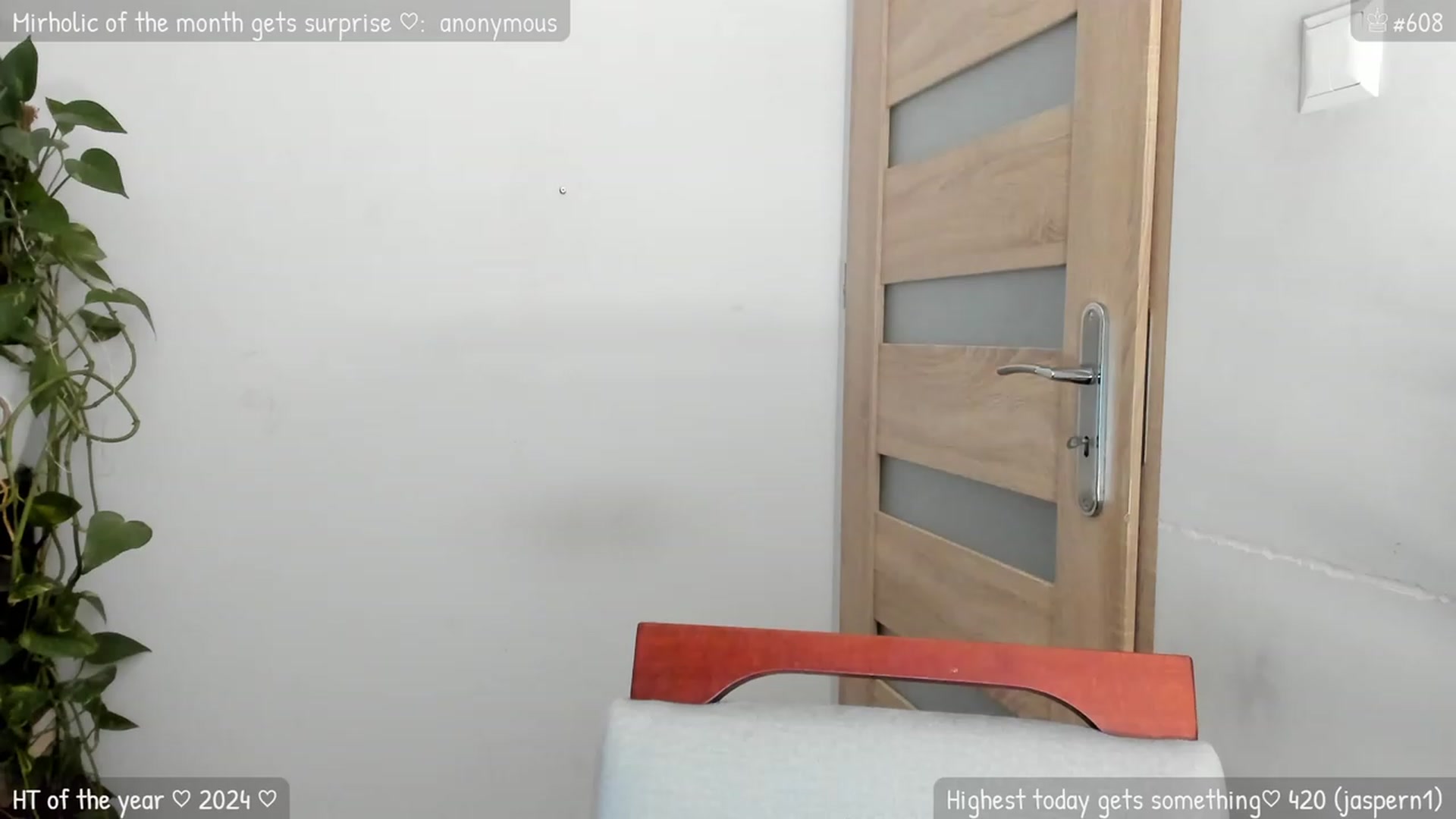 Gallery image thumbnail from MirBee's myfreecams stream on, 01/12/2024, 01:48 image 6 of 20