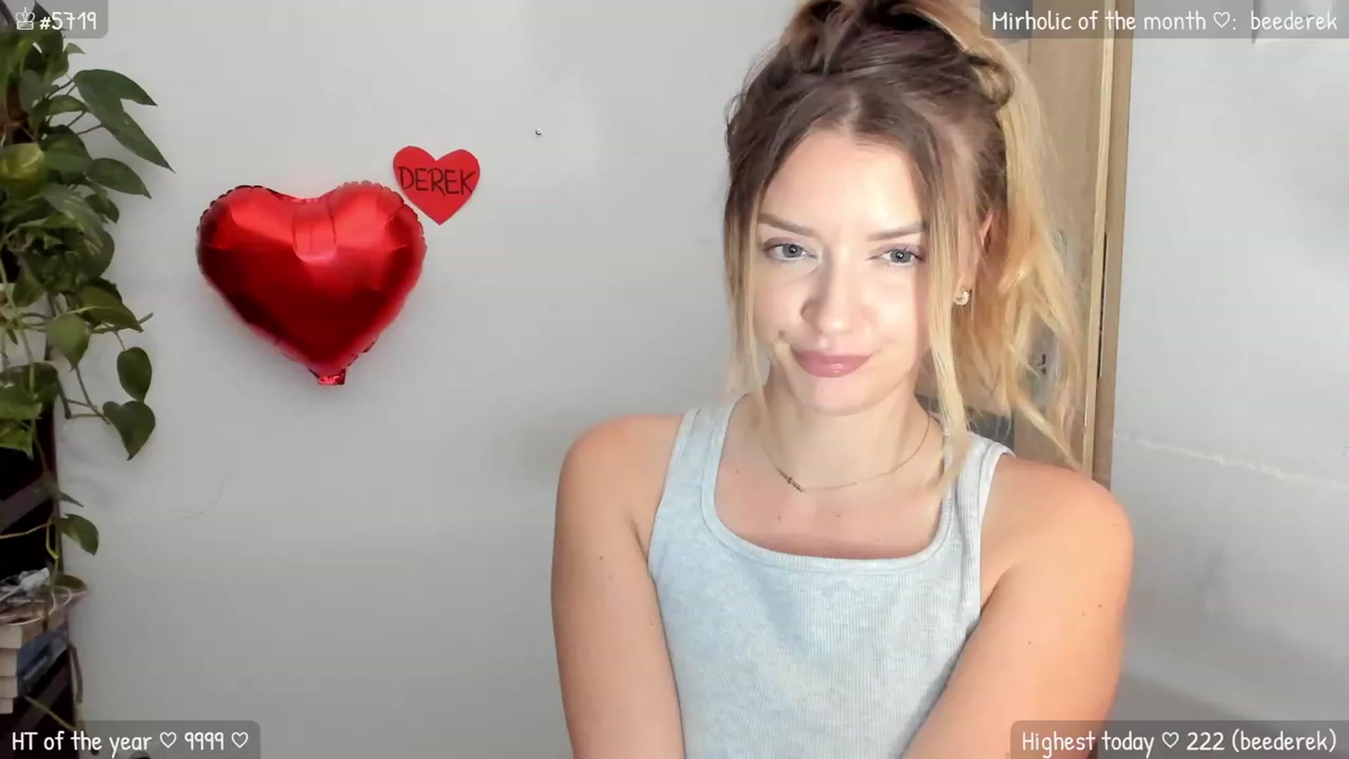 Gallery image thumbnail from MirBee's myfreecams stream on, 02/06/2024, 24:13 image 14 of 20