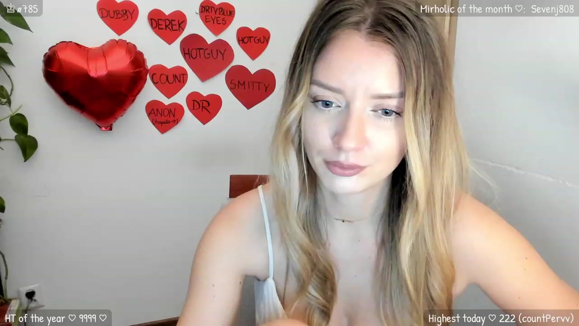 Gallery image thumbnail from MirBee's myfreecams stream on, 02/09/2024, 24:03 image 6 of 20