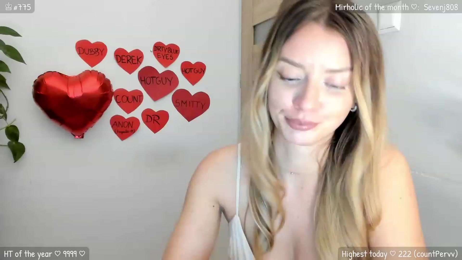 Gallery image thumbnail from MirBee's myfreecams stream on, 02/09/2024, 24:03 image 18 of 20