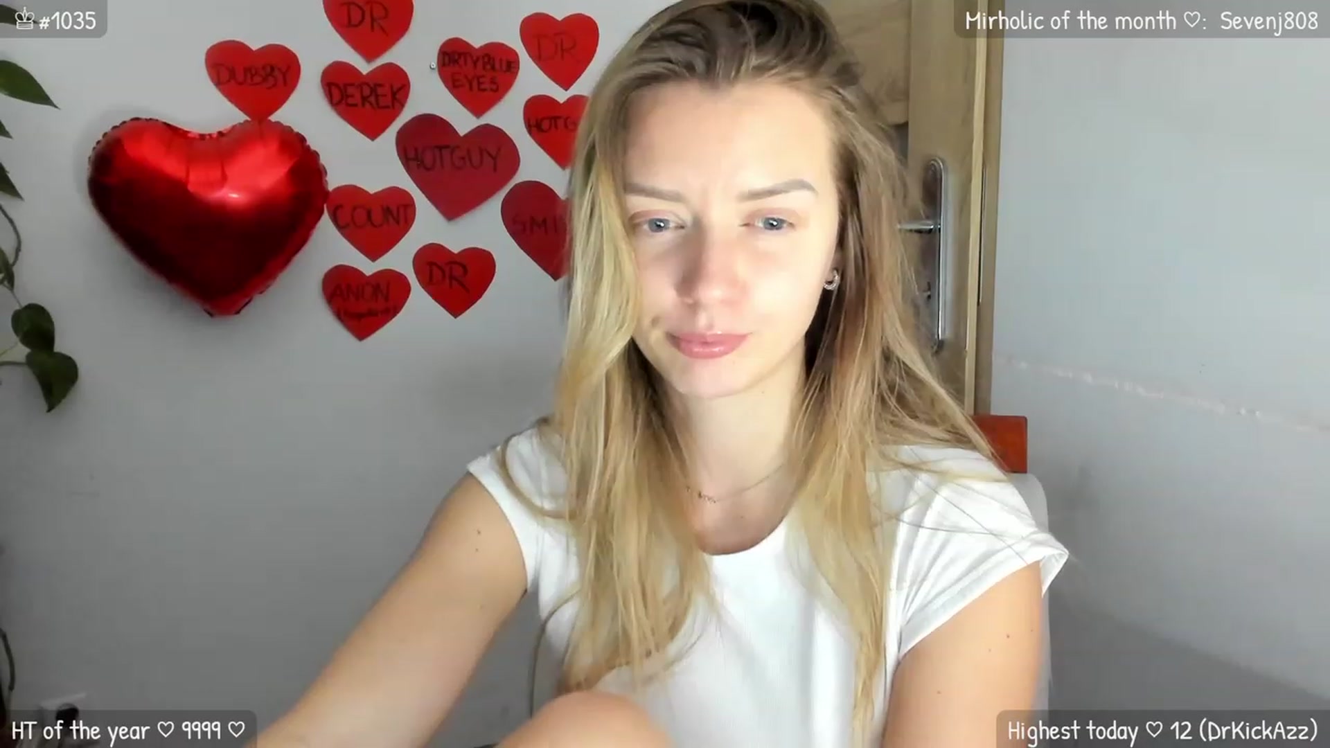 Gallery image thumbnail from MirBee's myfreecams stream on, 02/14/2024, 24:01 image 13 of 20