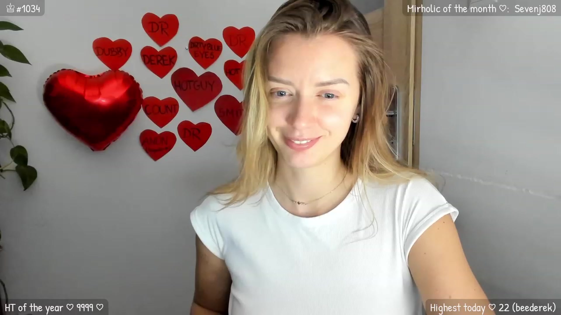 Gallery image thumbnail from MirBee's myfreecams stream on, 02/14/2024, 24:01 image 14 of 20