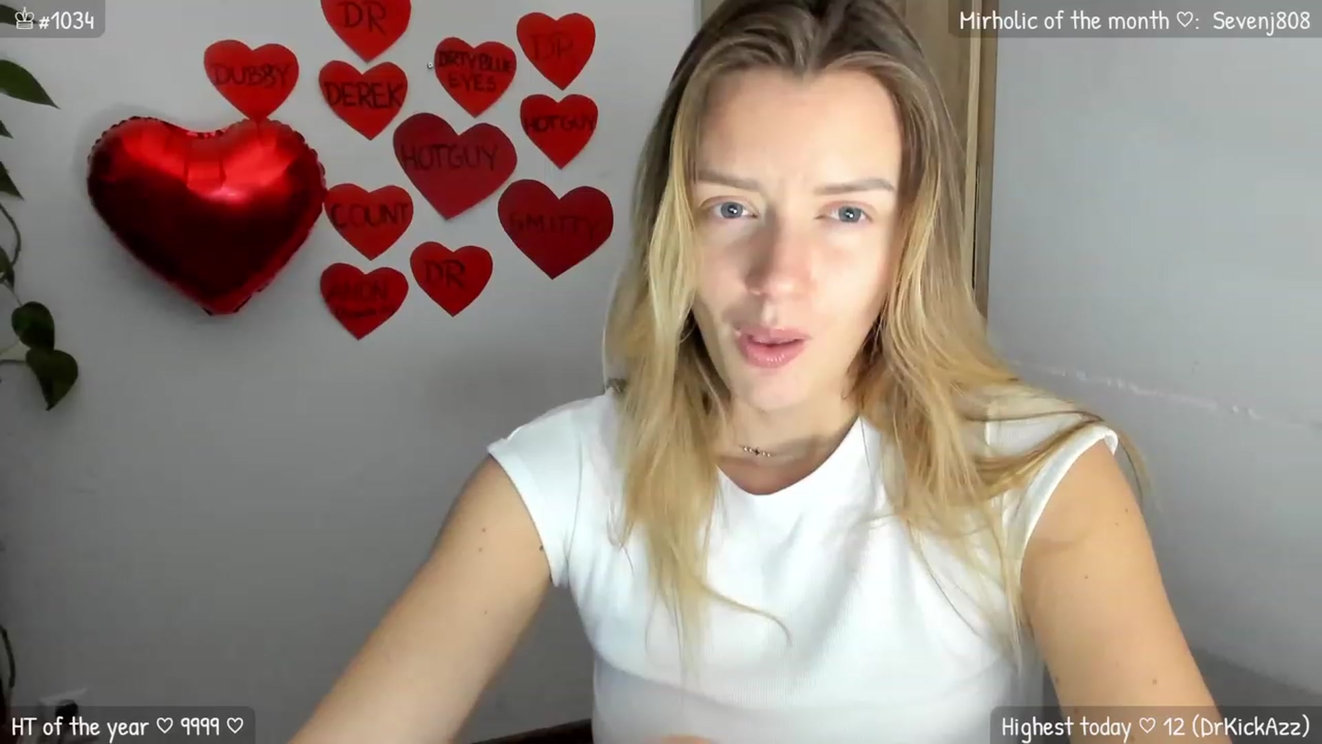 Gallery image thumbnail from MirBee's myfreecams stream on, 02/14/2024, 24:01 image 10 of 20