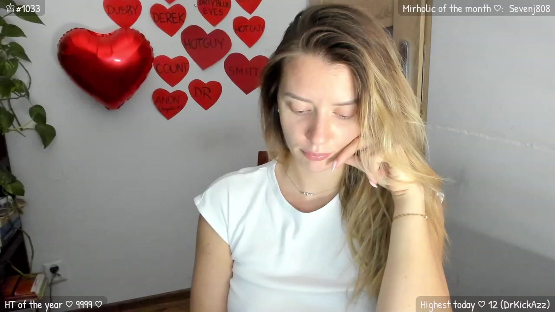 Gallery image thumbnail from MirBee's myfreecams stream on, 02/14/2024, 24:01 image 5 of 20