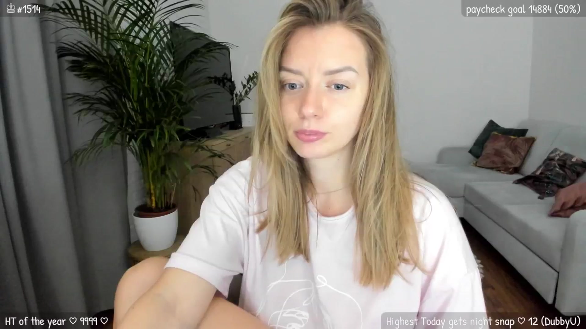 Gallery image thumbnail from MirBee's myfreecams stream on, 05/26/2024, 02:32 image 2 of 20