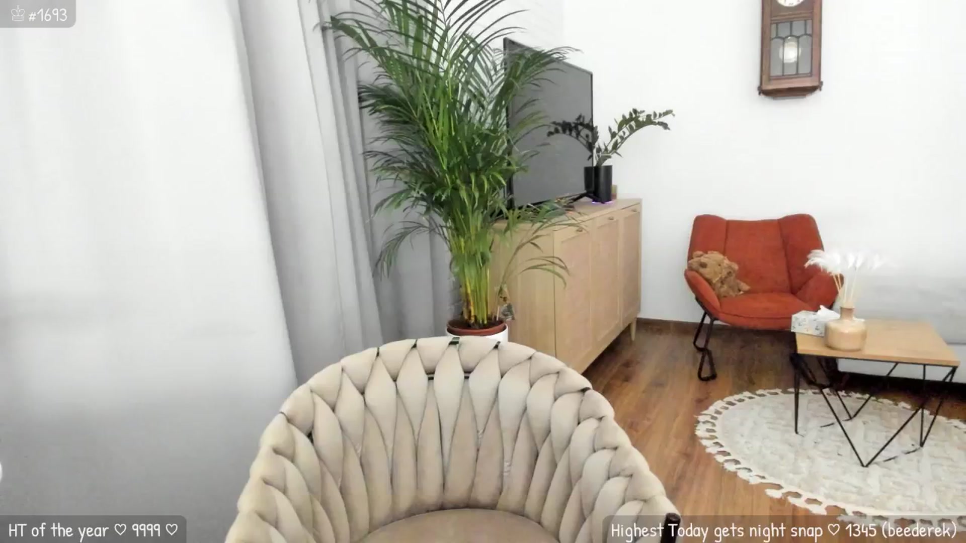 Gallery image thumbnail from MirBee's myfreecams stream on, 06/04/2024, 01:26 image 3 of 20