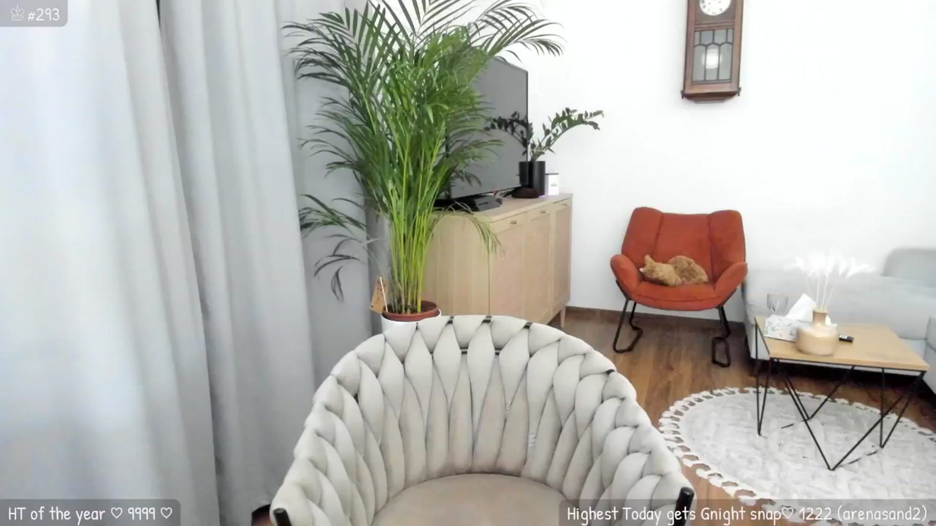 Gallery image thumbnail from MirBee's myfreecams stream on, 06/08/2024, 02:32 image 9 of 20