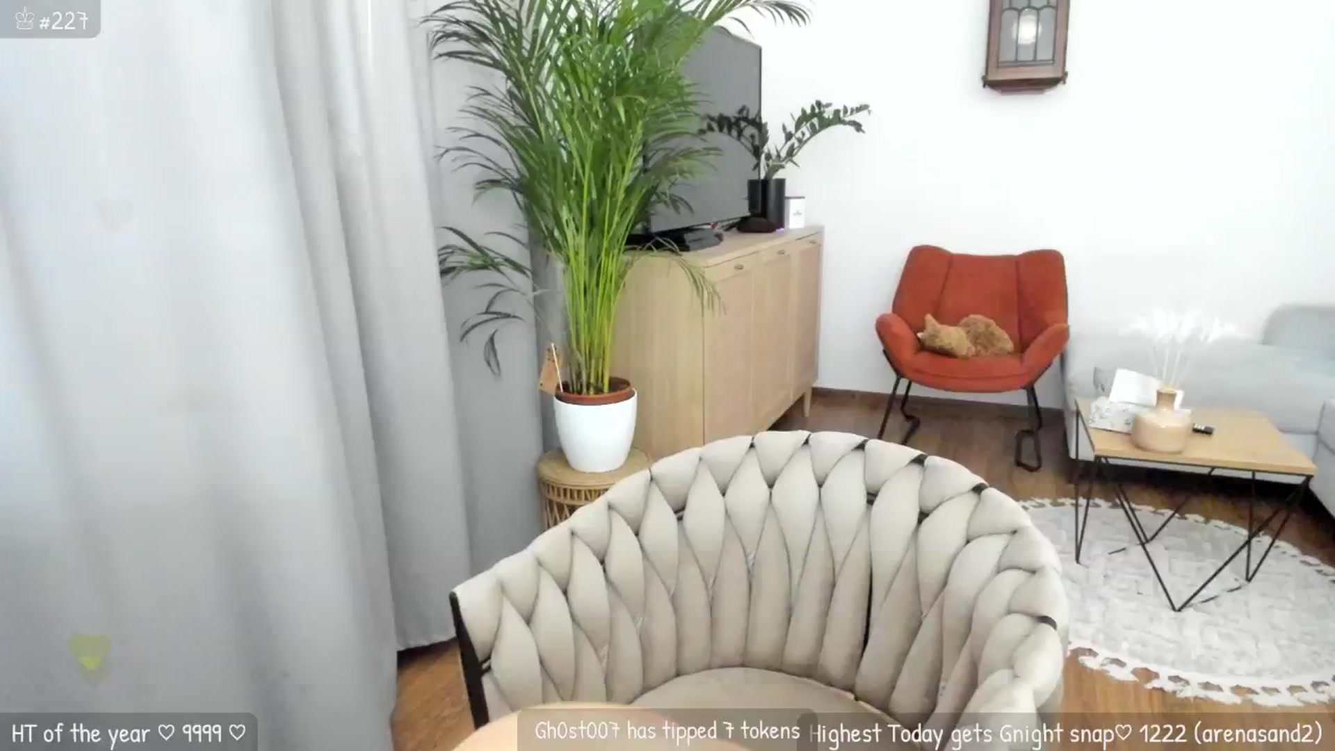 Gallery image thumbnail from MirBee's myfreecams stream on, 06/08/2024, 02:32 image 18 of 20