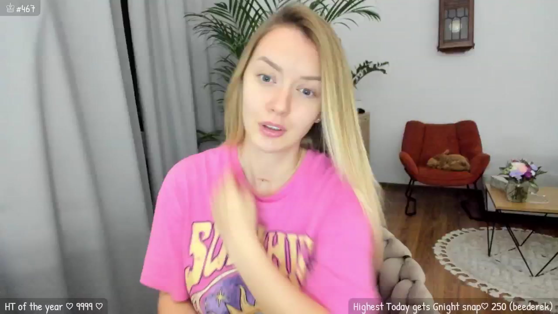 Gallery image thumbnail from MirBee's myfreecams stream on, 06/19/2024, 23:14 image 2 of 20
