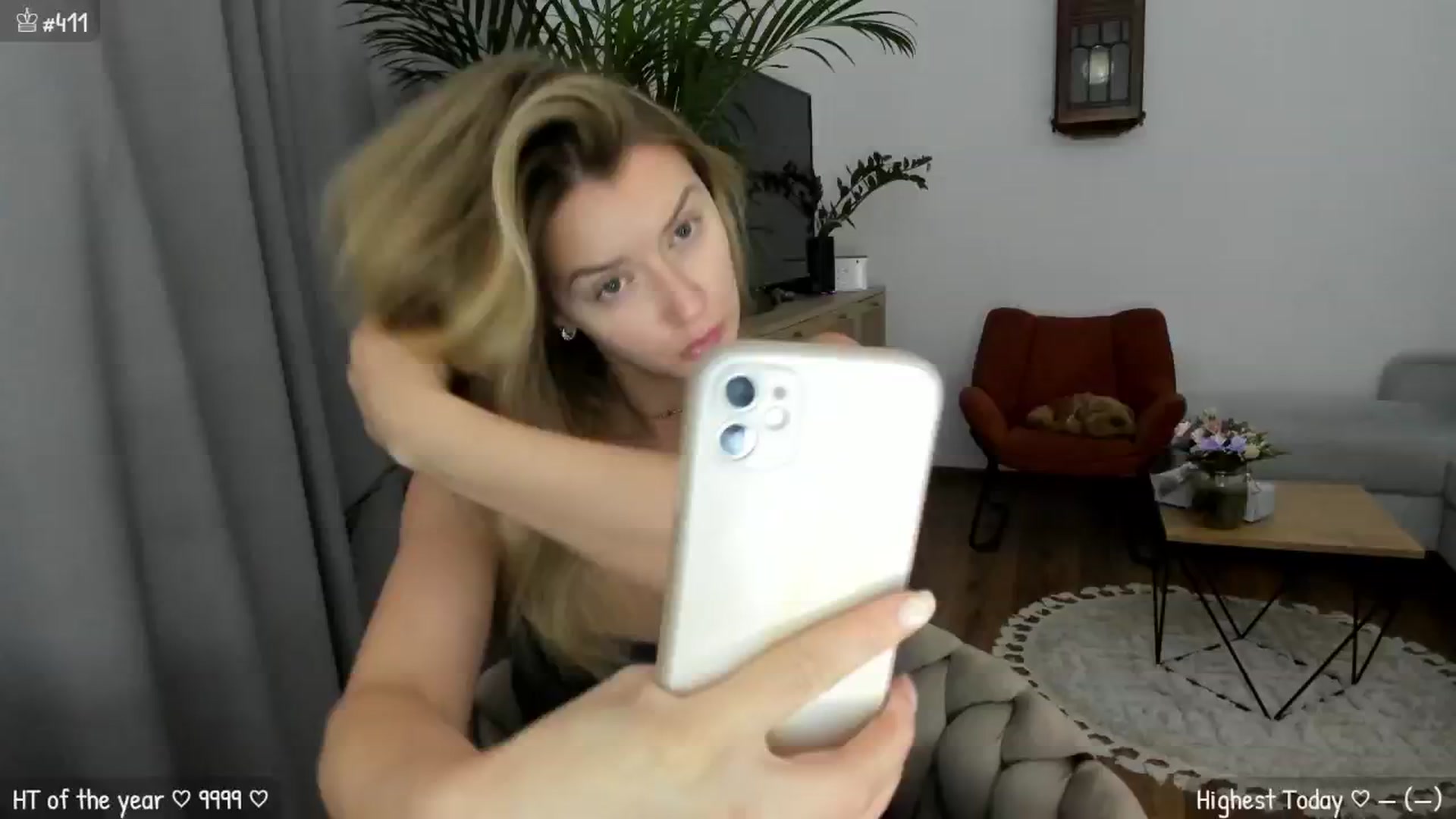 Gallery image thumbnail from MirBee's myfreecams stream on, 06/25/2024, 01:29 image 1 of 20
