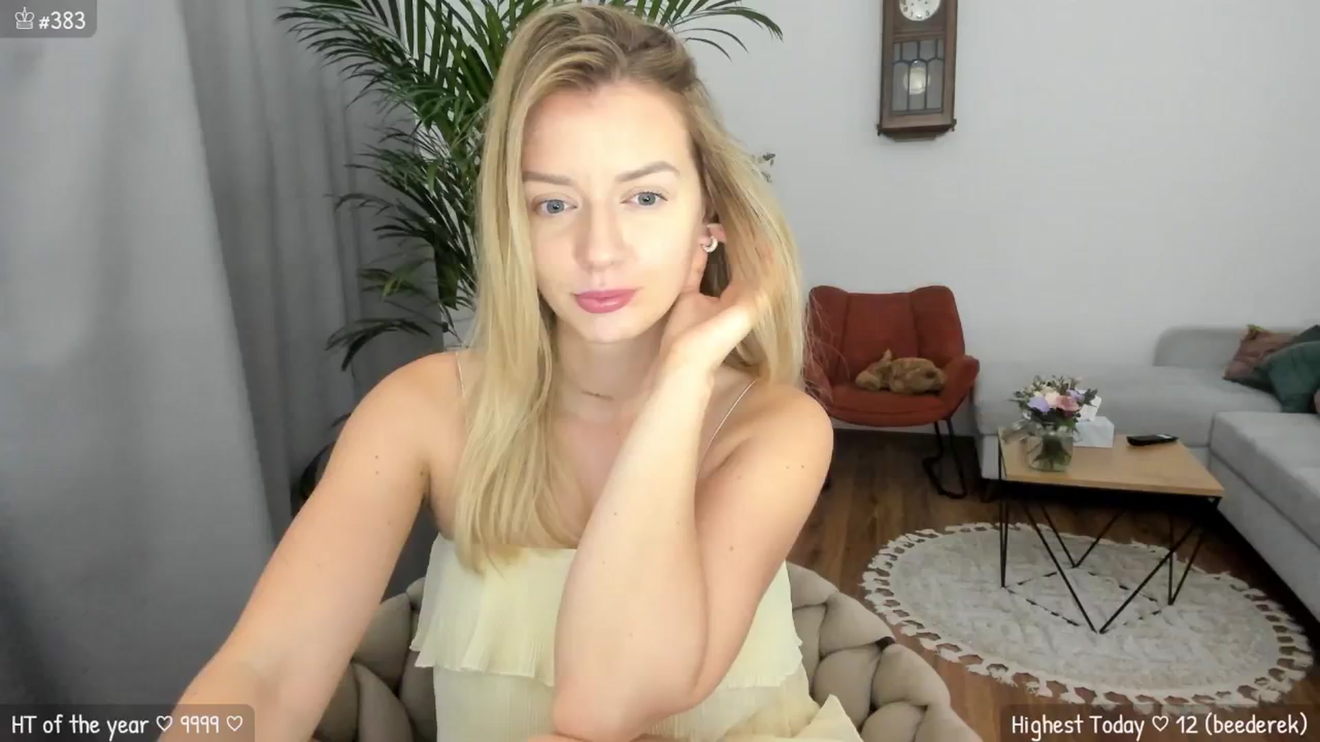 Gallery image thumbnail from MirBee's myfreecams stream on, 06/26/2024, 01:16 image 1 of 20