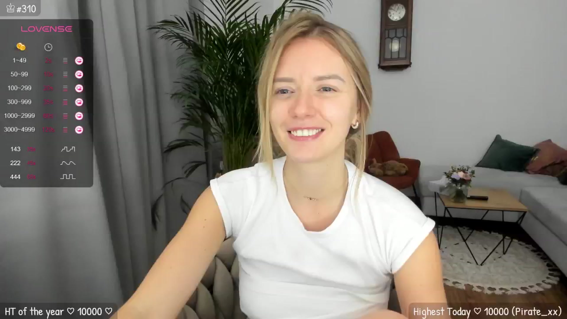 Gallery image thumbnail from MirBee's myfreecams stream on, 06/27/2024, 01:05 image 12 of 20