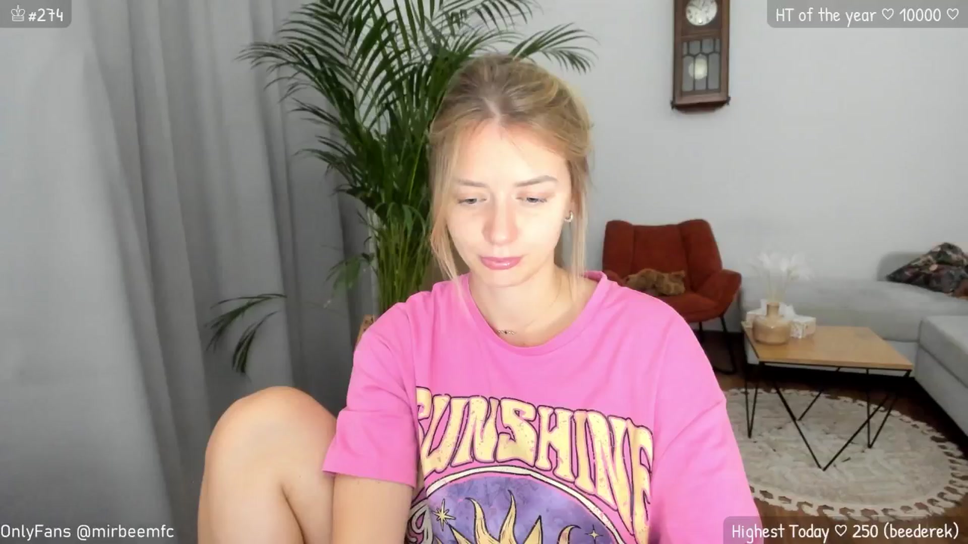 Gallery image thumbnail from MirBee's myfreecams stream on, 07/25/2024, 01:50 image 6 of 20