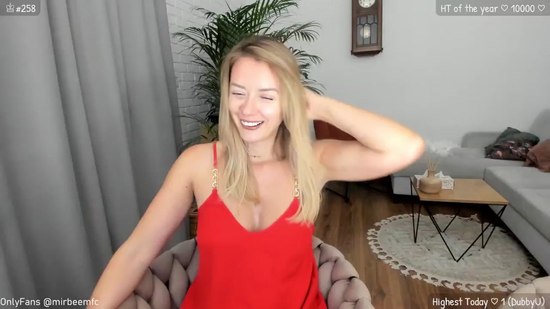 Gallery image thumbnail from MirBee's myfreecams stream on, 07/25/2024, 22:47 image 14 of 20