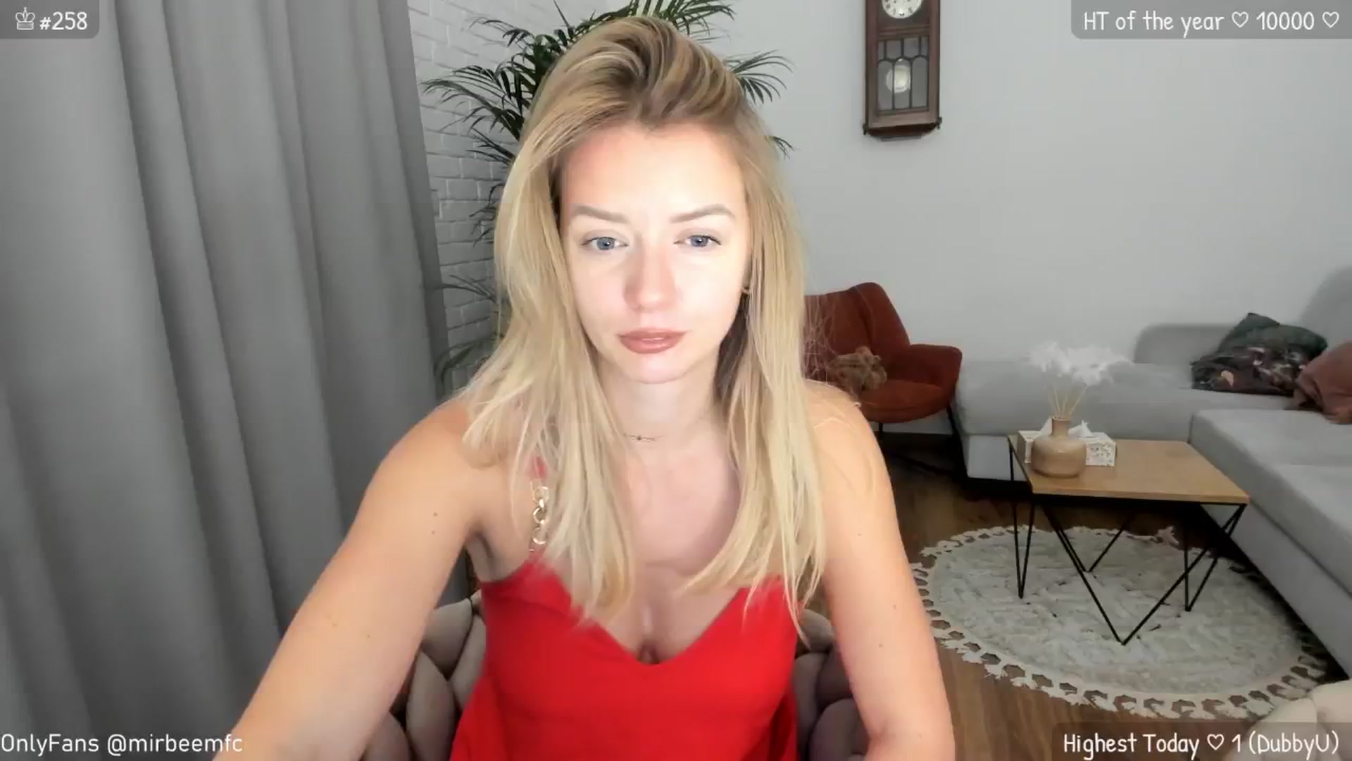 Gallery image thumbnail from MirBee's myfreecams stream on, 07/25/2024, 22:47 image 16 of 20