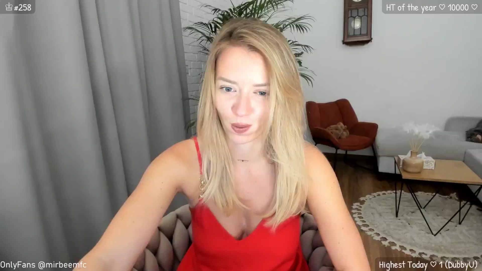 Gallery image thumbnail from MirBee's myfreecams stream on, 07/25/2024, 22:47 image 7 of 20