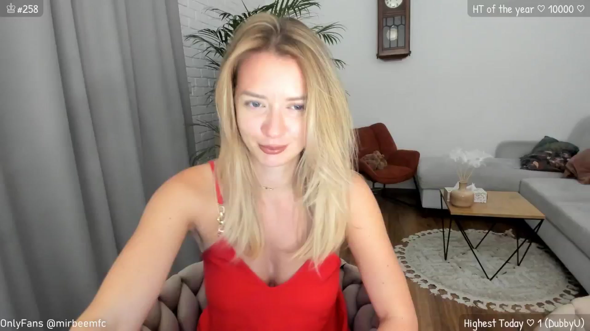 Gallery image thumbnail from MirBee's myfreecams stream on, 07/25/2024, 22:47 image 17 of 20