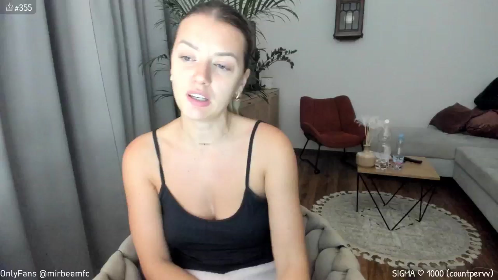 Gallery image thumbnail from MirBee's myfreecams stream on, 09/27/2024, 01:45 image 6 of 20