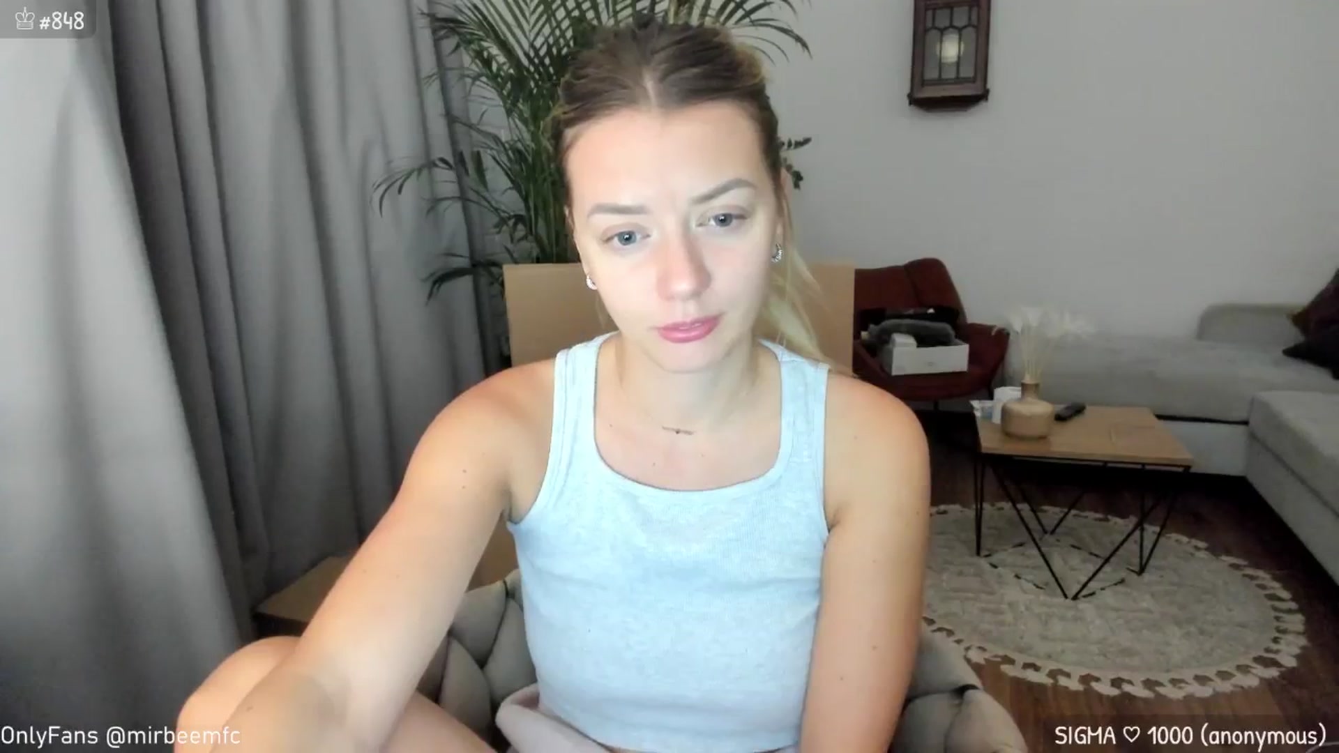 Gallery image thumbnail from MirBee's myfreecams stream on, 10/02/2024, 24:07 image 11 of 20