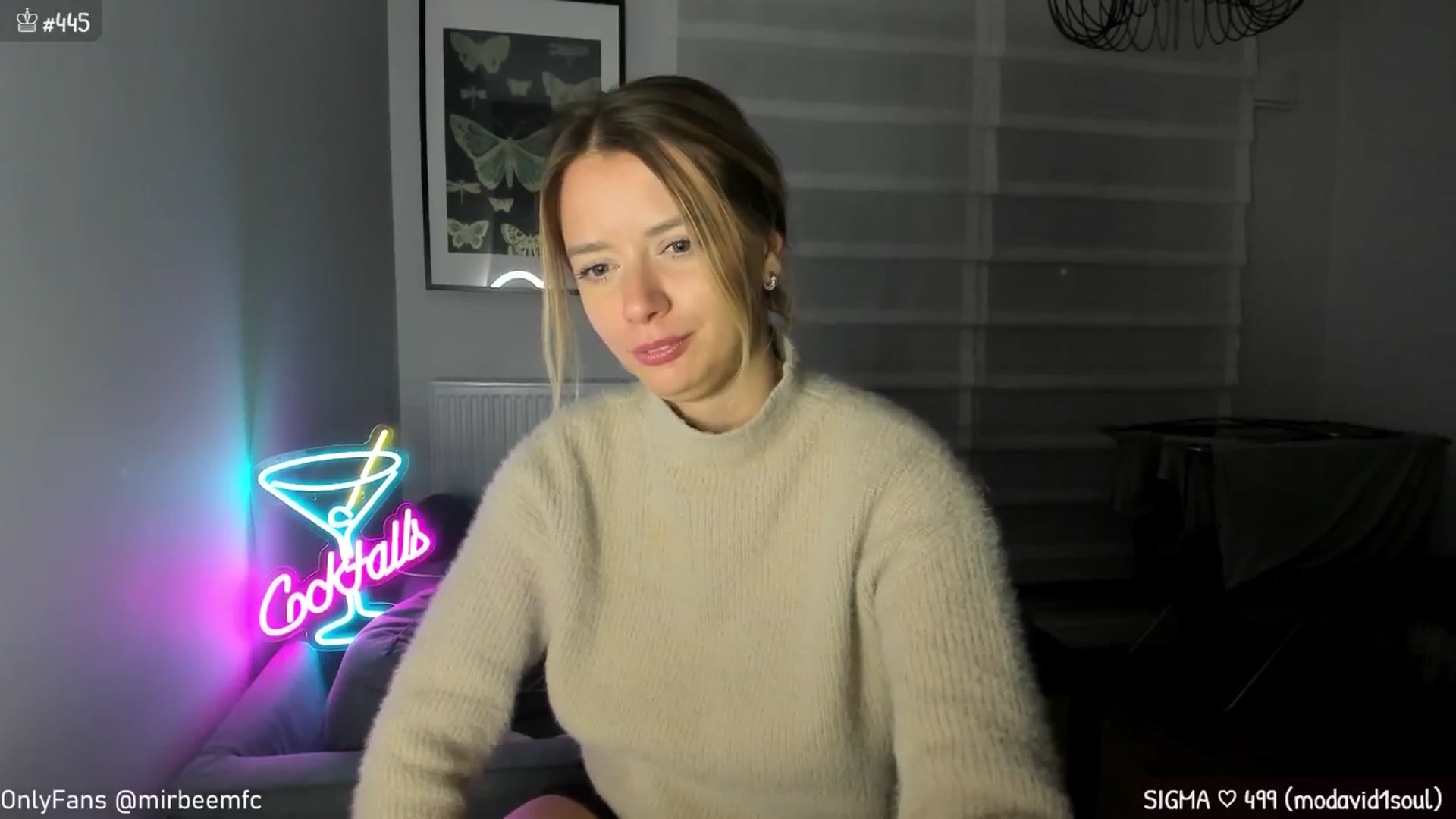Gallery image thumbnail from MirBee's myfreecams stream on, 10/21/2024, 24:45 image 11 of 20