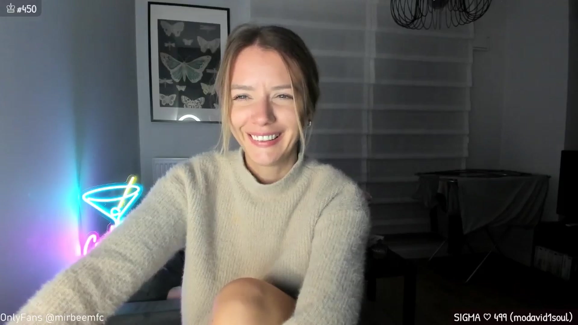 Gallery image thumbnail from MirBee's myfreecams stream on, 10/21/2024, 24:45 image 6 of 20