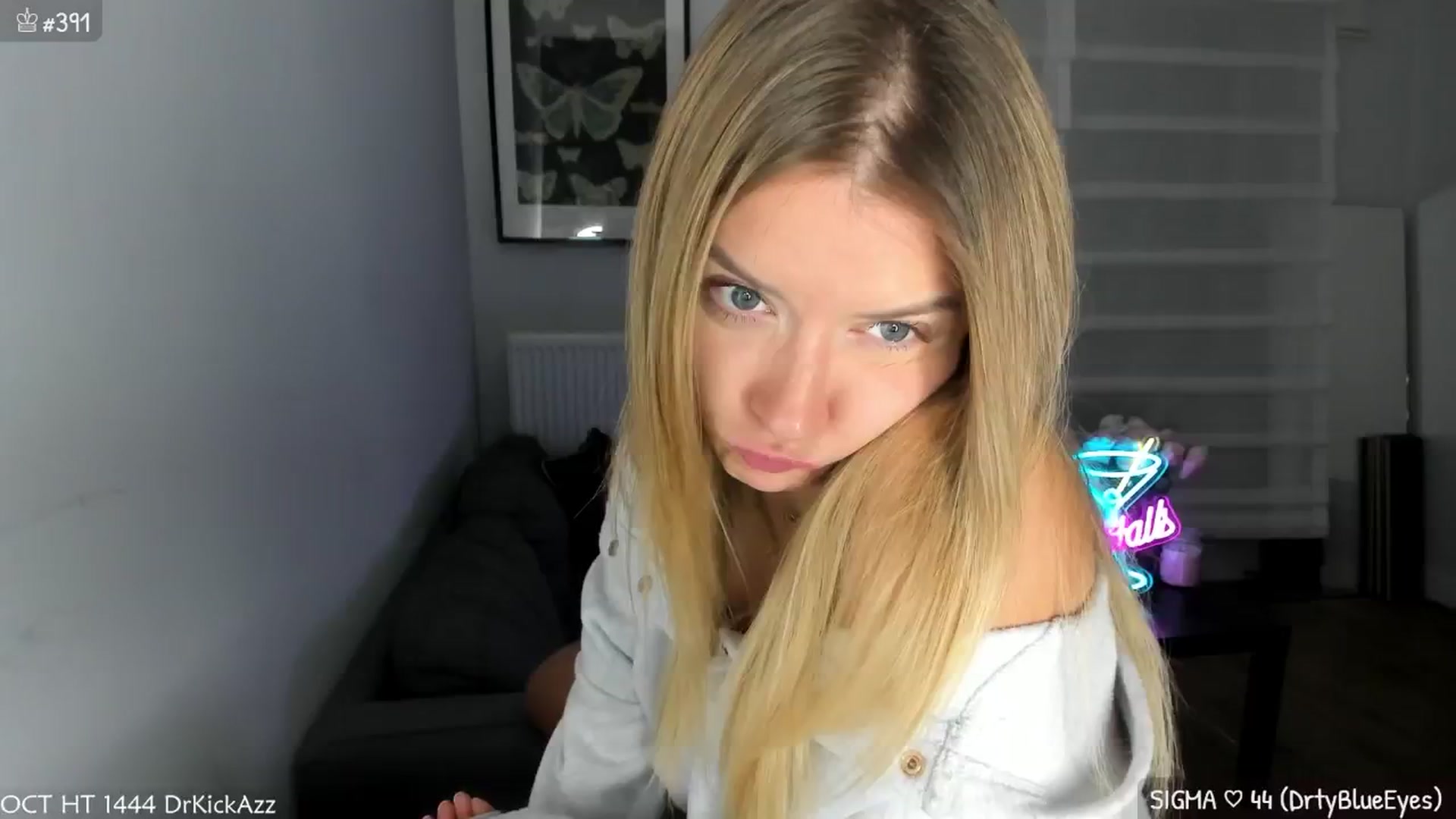 Gallery image thumbnail from MirBee's myfreecams stream on, 10/23/2024, 23:17 image 9 of 20