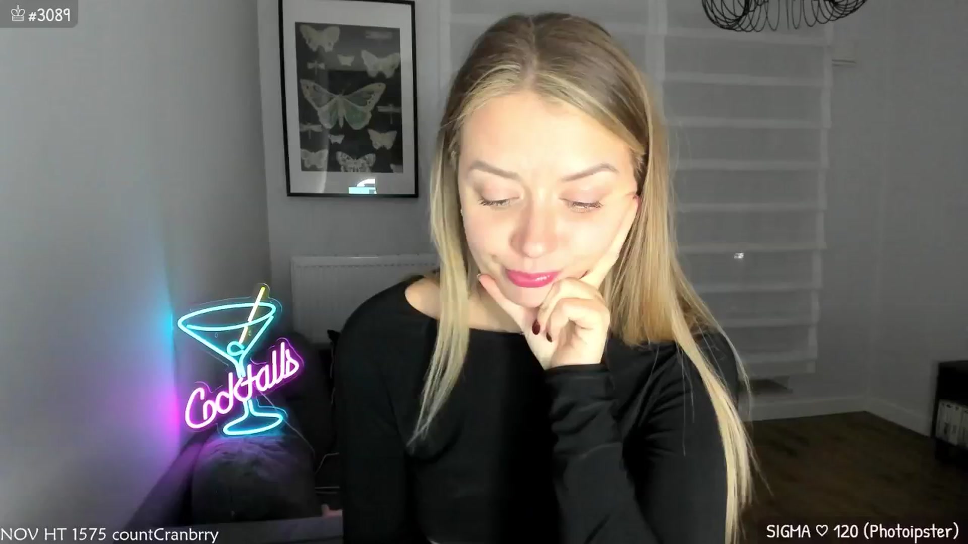 Gallery image thumbnail from MirBee's myfreecams stream on, 11/17/2024, 24:03 image 5 of 20