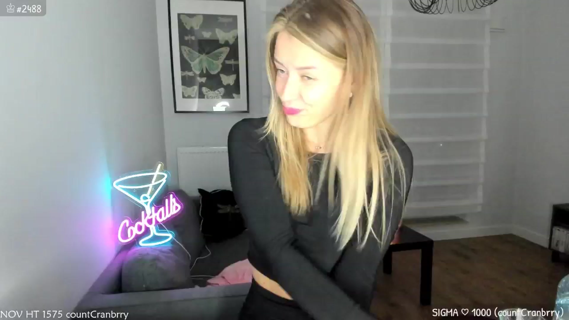 Gallery image thumbnail from MirBee's myfreecams stream on, 11/17/2024, 02:51 image 10 of 20