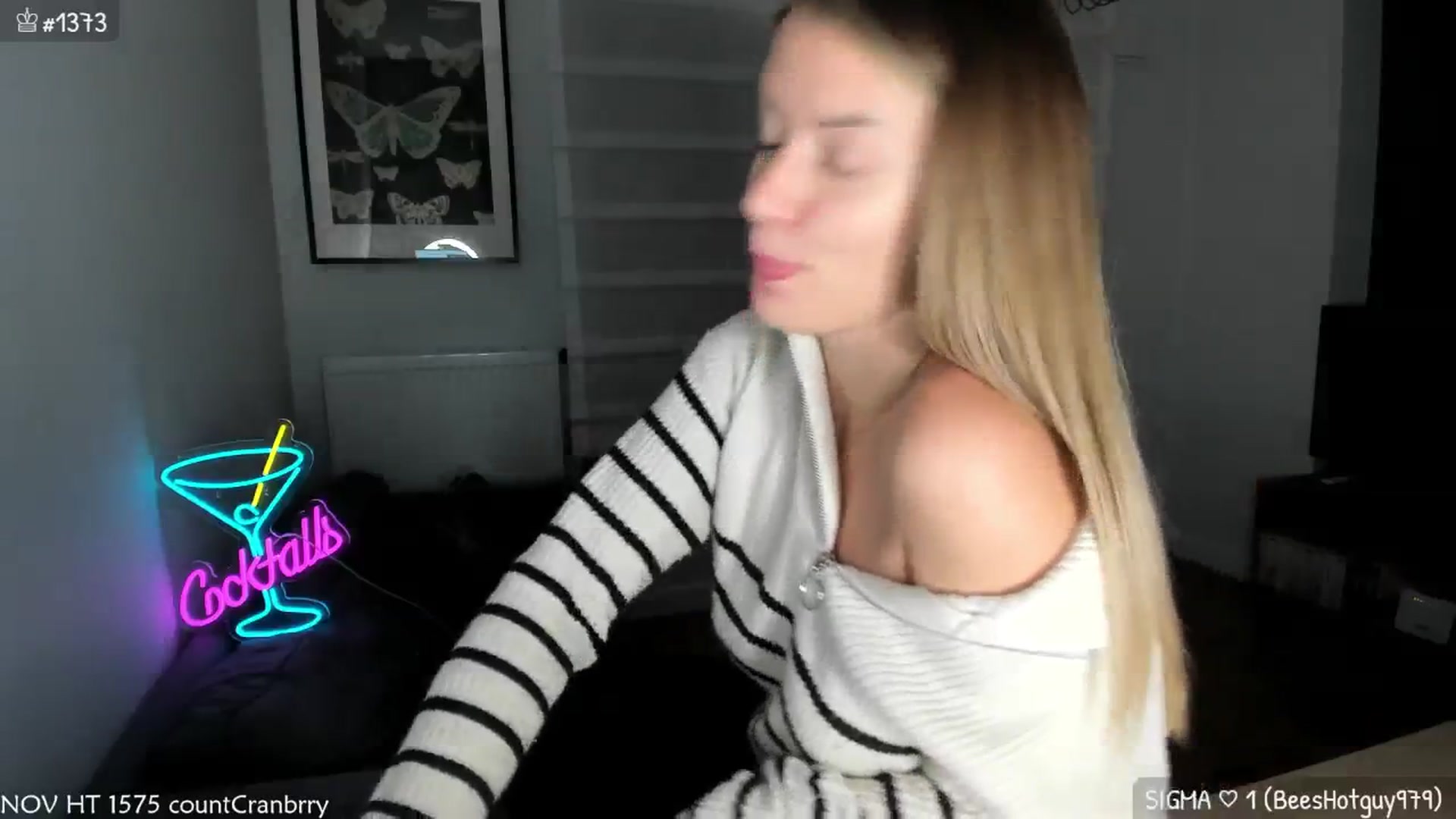 Gallery image thumbnail from MirBee's myfreecams stream on, 11/26/2024, 22:30 image 8 of 20