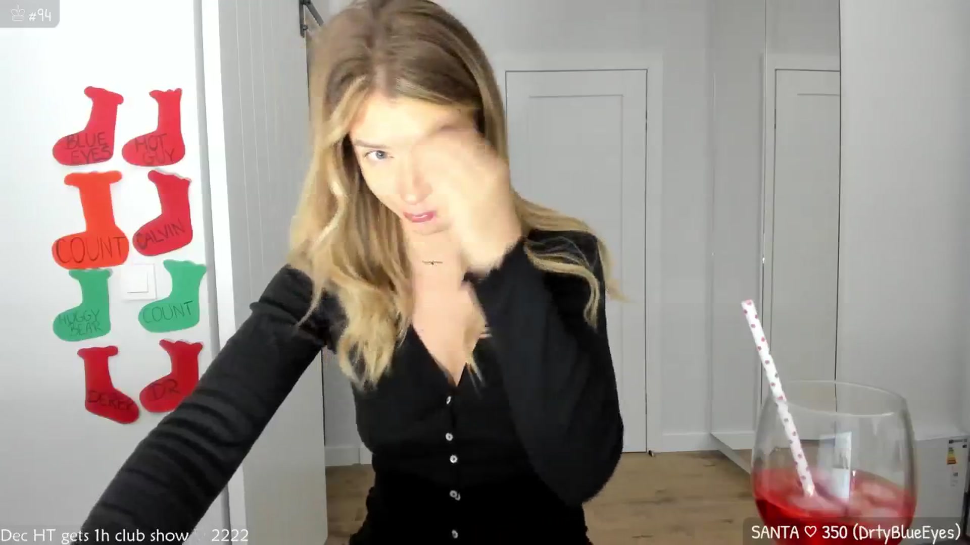 Gallery image thumbnail from MirBee's myfreecams stream on, 12/04/2024, 02:40 image 5 of 20
