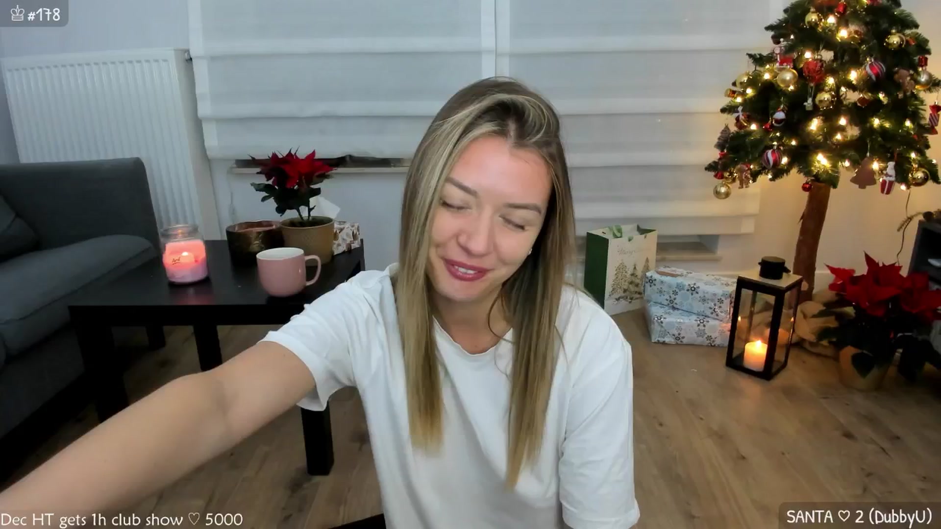 Gallery image thumbnail from MirBee's myfreecams stream on, 12/20/2024, 03:18 image 1 of 20