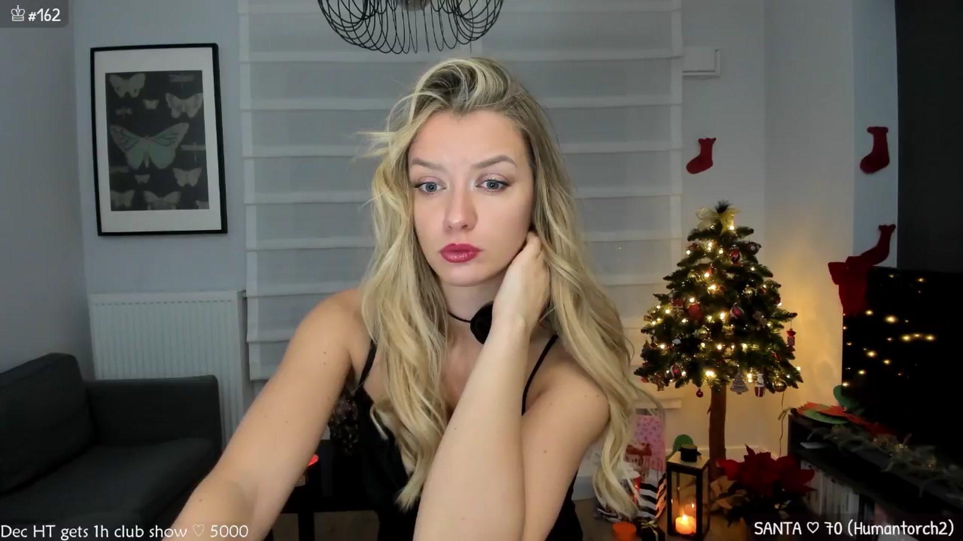 Gallery image thumbnail from MirBee's myfreecams stream on, 12/26/2024, 04:02 image 2 of 20