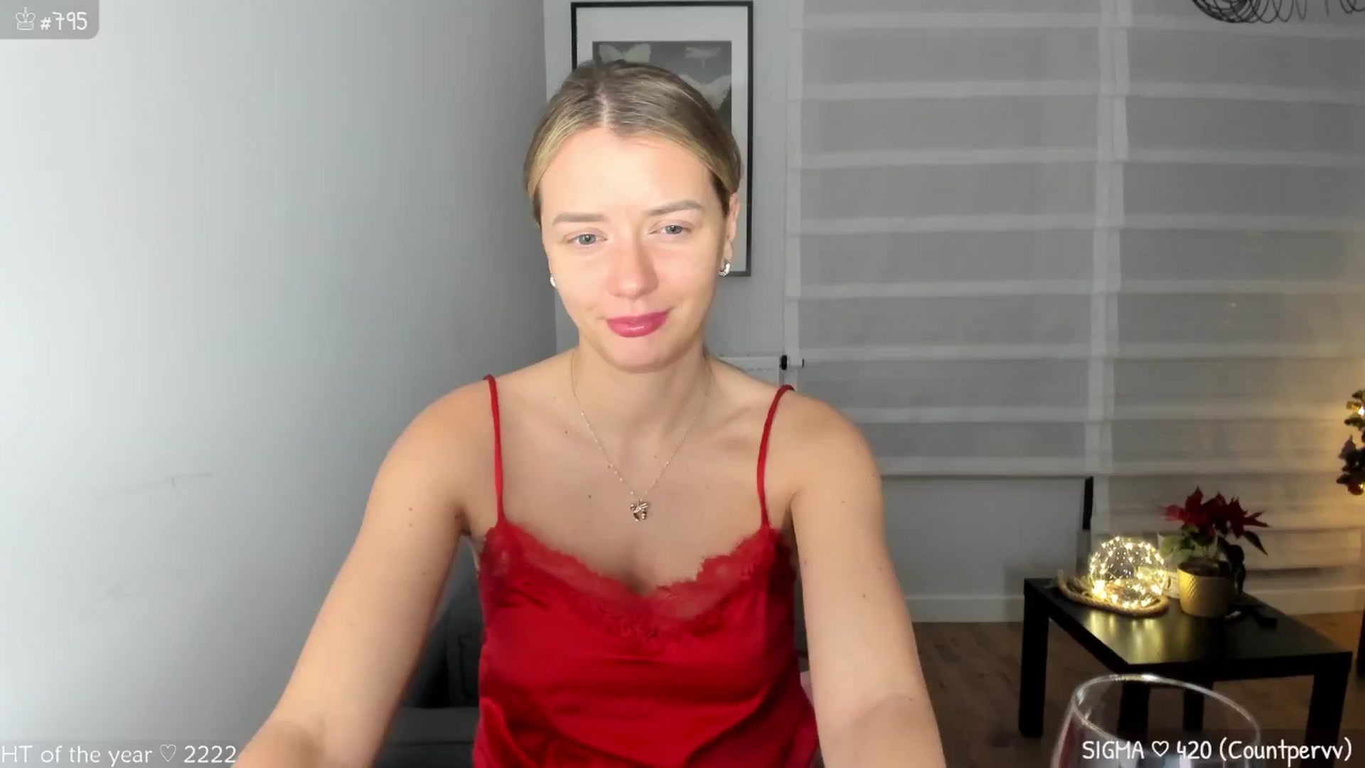 Gallery image thumbnail from MirBee's myfreecams stream on, 01/10/2025, 03:39 image 4 of 20