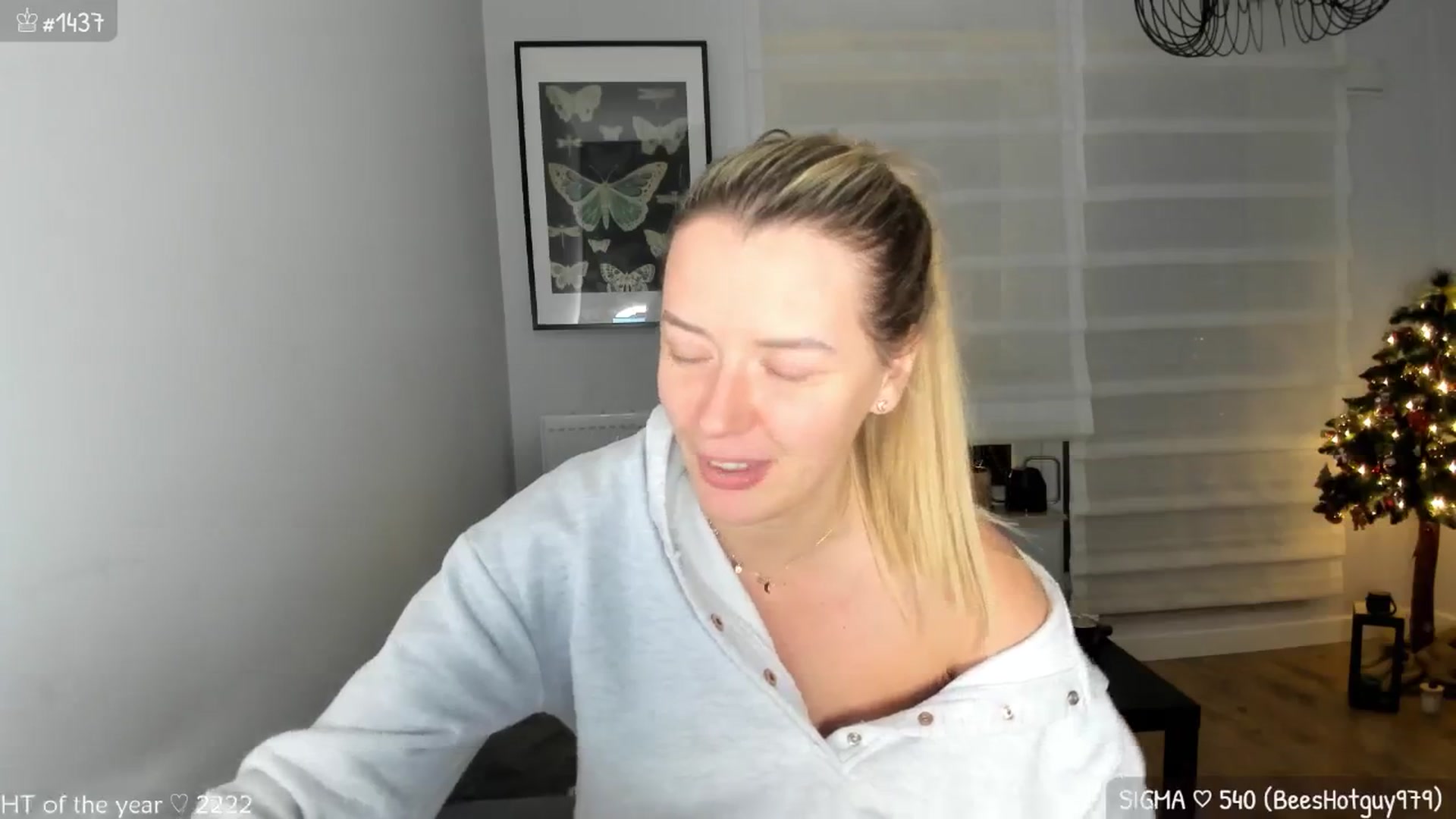 Gallery image thumbnail from MirBee's myfreecams stream on, 01/24/2025, 02:31 image 10 of 20
