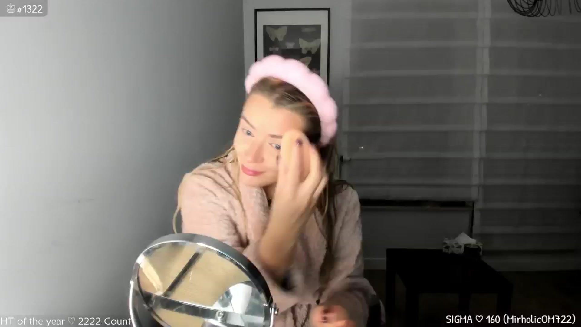 Gallery image thumbnail from MirBee's myfreecams stream on, 01/24/2025, 17:50 image 7 of 20