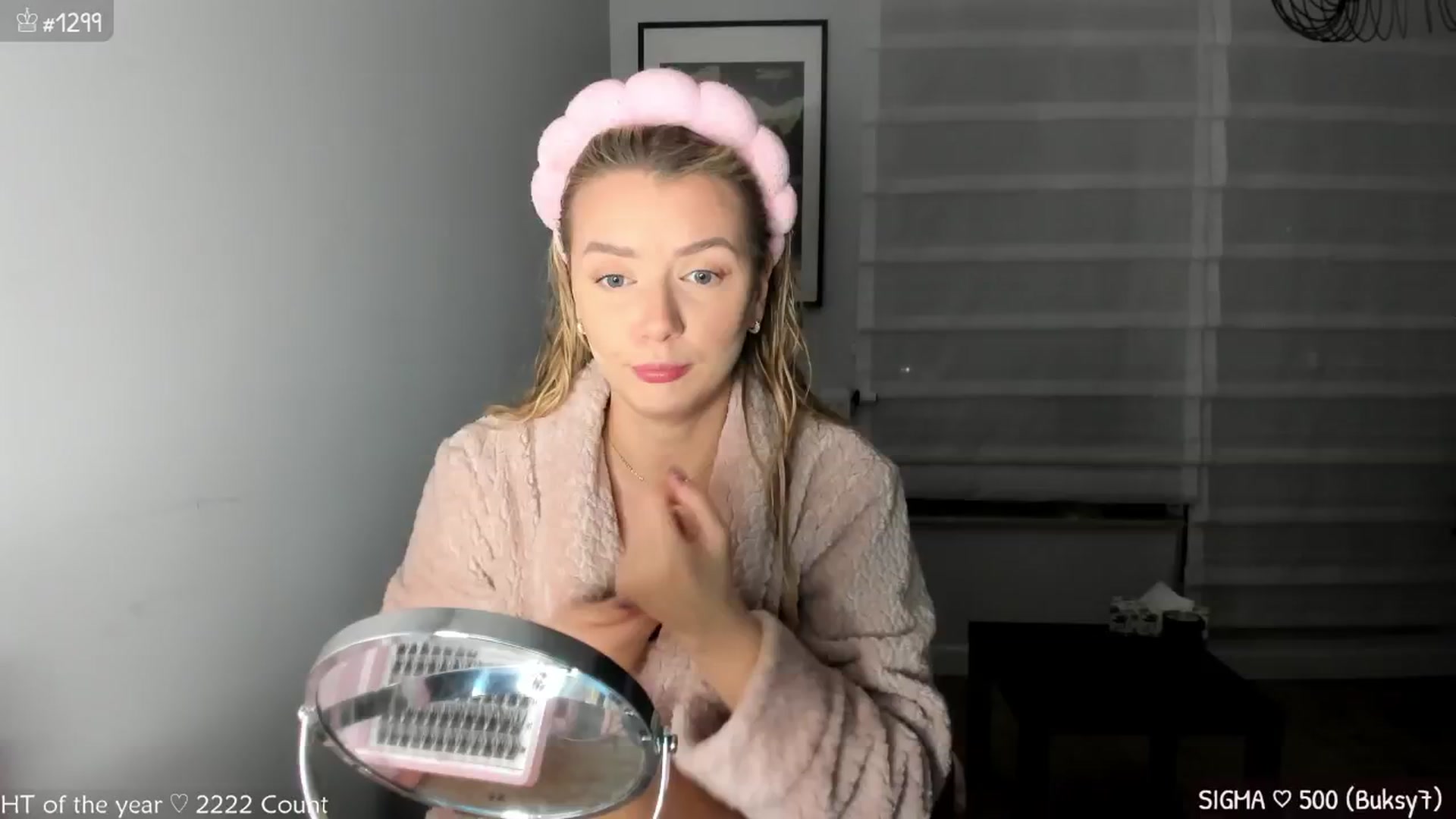 Gallery image thumbnail from MirBee's myfreecams stream on, 01/24/2025, 17:50 image 14 of 20