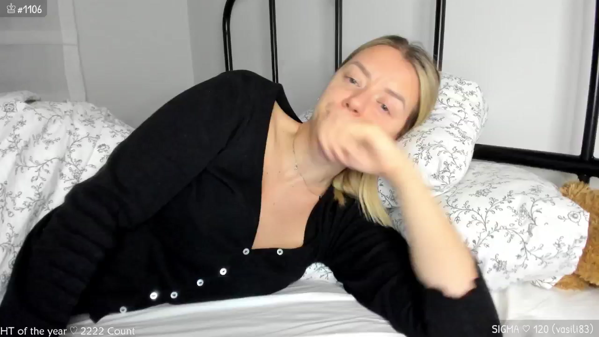 Gallery image thumbnail from MirBee's myfreecams stream on, 01/29/2025, 01:23 image 4 of 20
