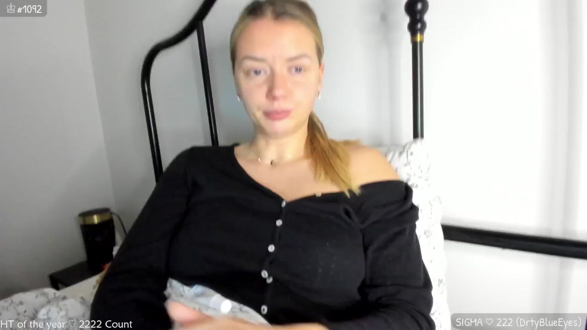 Gallery image thumbnail from MirBee's myfreecams stream on, 01/29/2025, 01:23 image 10 of 20