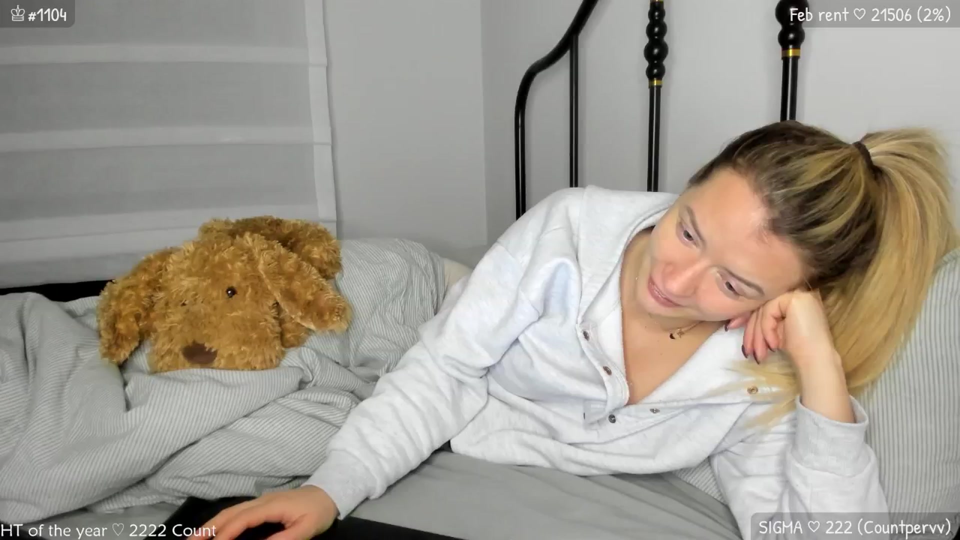 Gallery image thumbnail from MirBee's myfreecams stream on, 01/30/2025, 24:37 image 10 of 20